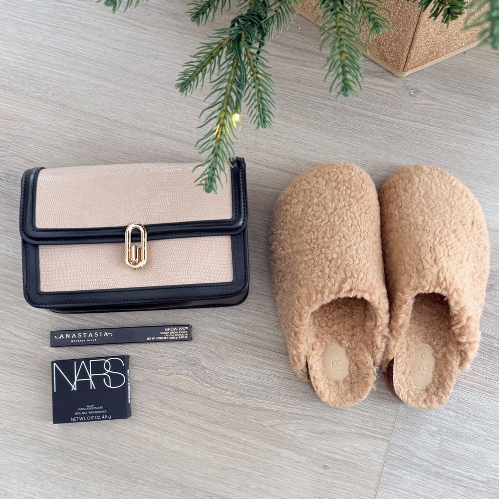 Fab Fit Fun NEW items bundle Total retail value: $258